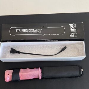 Damsel in Defense "Striking Distance" Stun Baton - Ombre Pink- BEAUTIFUL